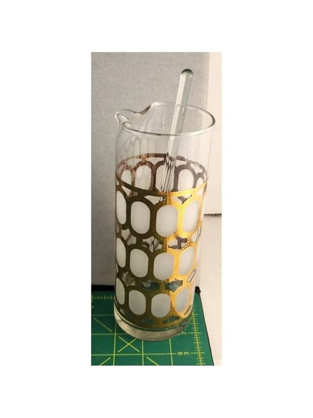 The Cera Glass Co. vintage mid